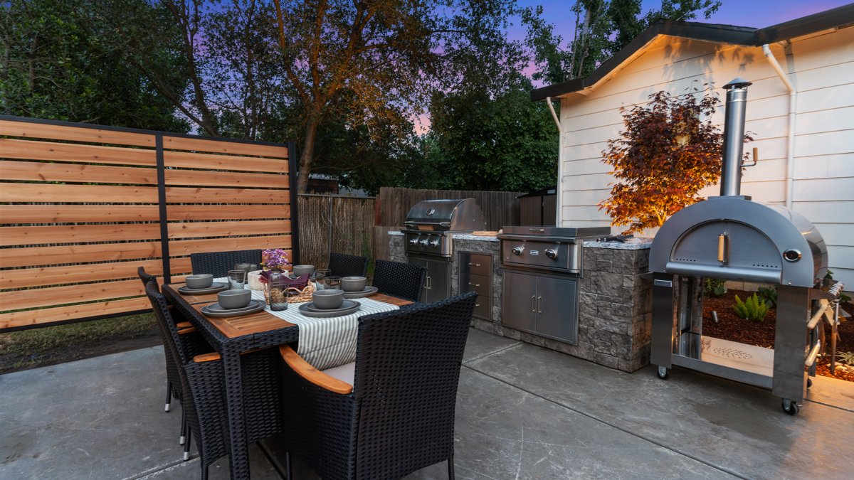 The Fire Garden — gallery photo 1